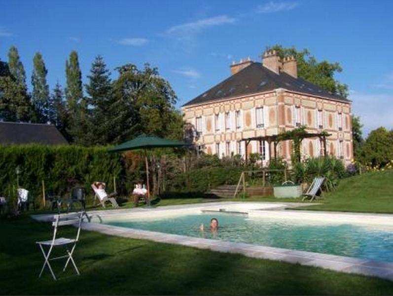 Château des Bouffards Brinon-sur-Sauldre Exterior foto