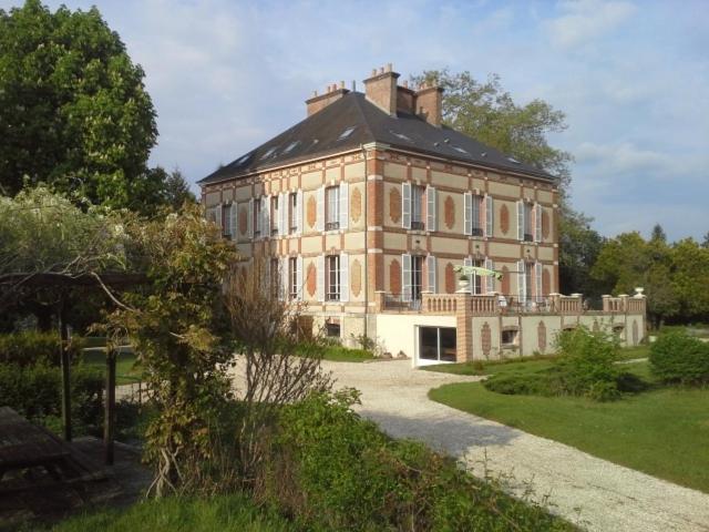 Château des Bouffards Brinon-sur-Sauldre Exterior foto